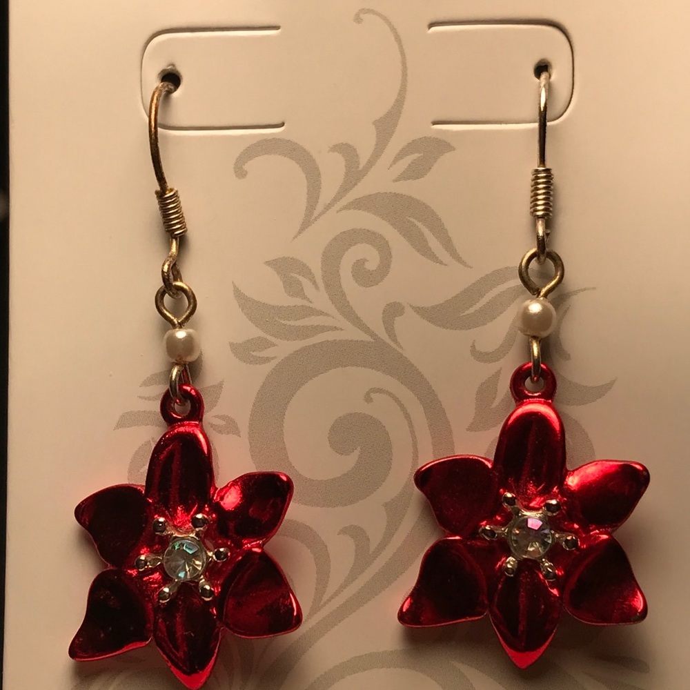 Poinsettia Dangling Earrings